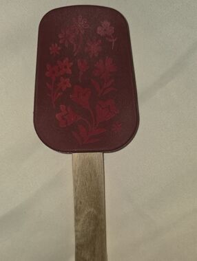 The Pioneer Woman Red Floral Silicone Spatula